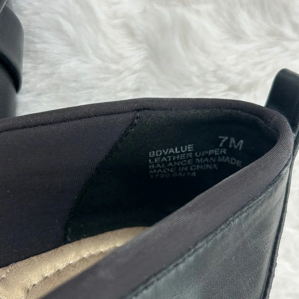 Bandolino Black Leather Slip-On Wedge Flat Bow Comfort Dress Shoes Size 7